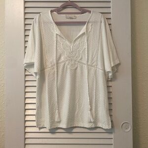 Suzanne Betro dotted white shirt